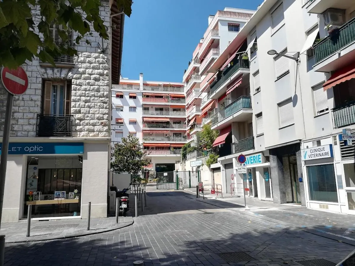 Апартаменты Cosy F1 Avec Grande Terrasse A 2 Pas Du Tramway Ницца 0*,  Франция